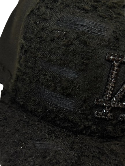 L.A. BLACK SWAROVSKI BROKEN SEWN